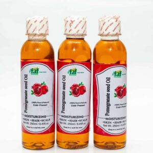 Pomegranate Seed Oil for Anti-Aging & Radiant Skin – 7 Amazing Benefits